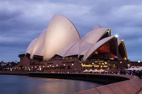 Sydney Best Attractions you should not miss - Walkabout Dream