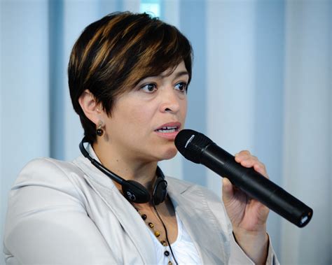 Lessons Learned from Mexican Investigative Journalist Anabel Hernández ...