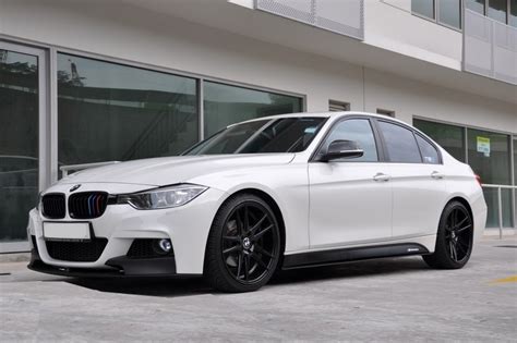 Side Skirts for BMW F30 F31 3 Series Sedan Touring (2011-Up) M-Performance Design | Entuning