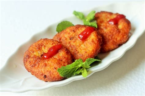 Aloo ki Tikki Recipe, How to make perfect Aloo Tikki Recipe