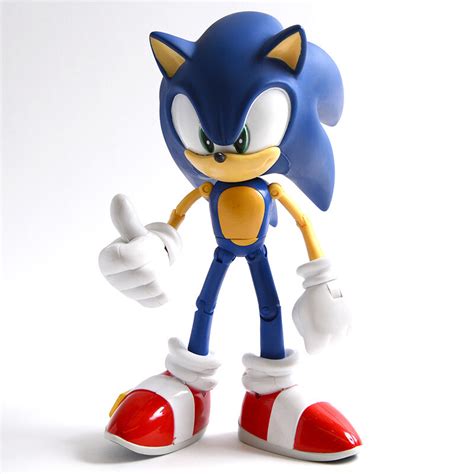 Modern Sonic 20th Anniversary Deluxe 10” Action Figure | Sonic the Hedgehog