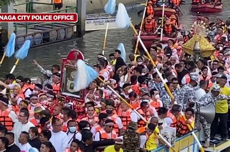 430,000 dumalo sa Peñafrancia fluvial procession | ABS-CBN News