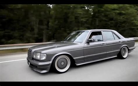 Grey silver AMG | Mercedes benz, Classic mercedes, Mercedes