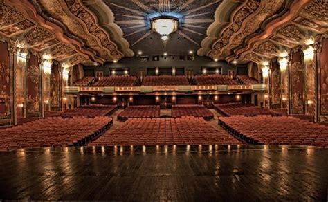 About | The Paramount Theatre - Aurora, IL