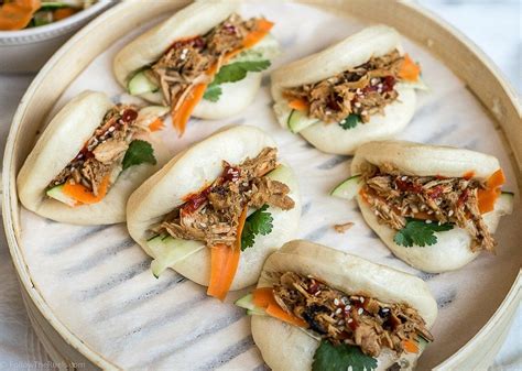 Chinese Pulled Pork Steamed Buns | Steamed buns, Pork recipes, Pulled pork