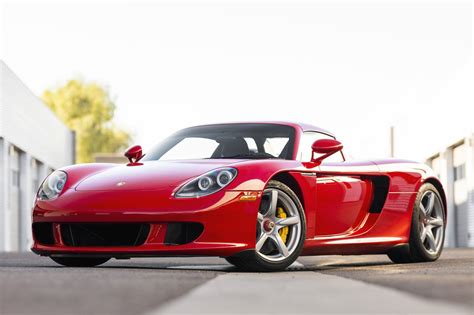 Porsche Carrera GT é arrematado por R$ 10,8 milhões e bate recorde | O ...