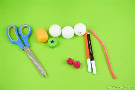 Upcycled Ping Pong Ball Snowman Christmas Ornaments - DIY & Crafts