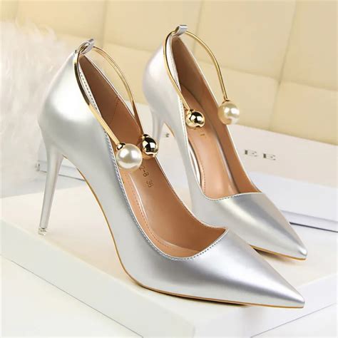 Designer Metal Decoration Pearl Shoes Elegant Women Career OL High Heel ...