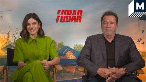 Arnold Schwarzenegger is back in the 90s inspired series 'FUBAR' | Mashable