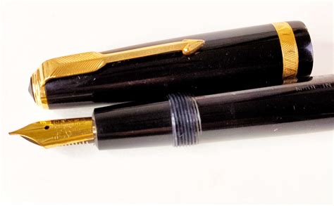 Buy Vintage parker duofold fountain pen with 14K sold gold M nib online