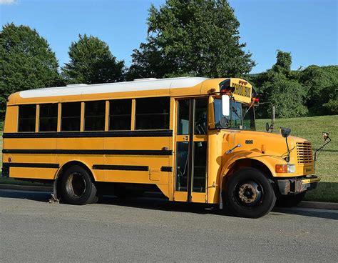 Yellow Bus Safety: Keeping our Children Safe - The Law Office of ...