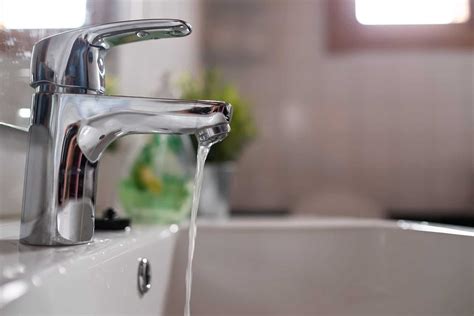 Most Common Causes of Low Water Pressure - Cardinal Plumbing