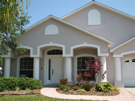 Stucco Repair | Melbourne,Fl | Stucco Cracks | Bulging Stucco