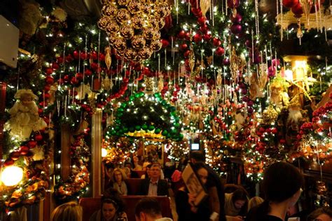 A Very Merry Christmas Pub Crawl in NYC | Christmas decorations, Very ...