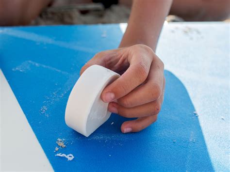 How To Wax A Surfboard: Tips & Tricks For The Perfect Wax Job!