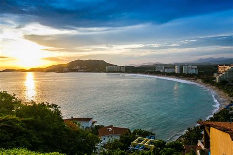 Unveiling Colimas Enchanting Beaches: A Mexican Coastal Paradise | Wavecrea