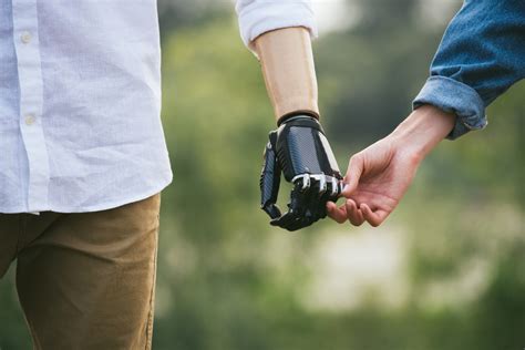 This Prosthetic Hand Can Feel - RateMDs Health News