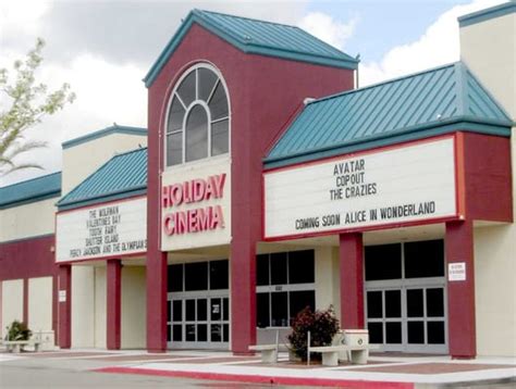 Holiday Cinema 8 - Cinema - Stockton, CA