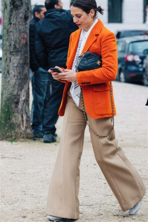 29 Cool Bold Orange Fall Outfits - Styleoholic