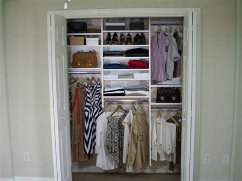 5 Ideas To Create Storage Space In Bedroom ~ Small Bedroom