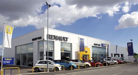 Click and collect green light - but car dealers will not reopen before June 1 – Car Dealer Magazine