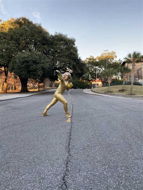 'Heisman Trophy' seen on LSU campus looking for Joe Burrow