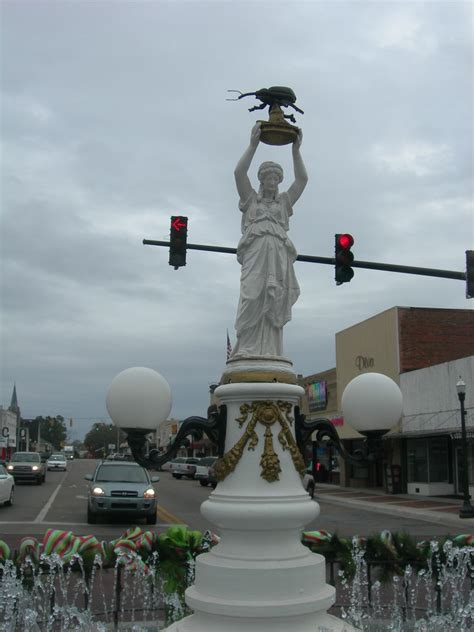 The Boll Weevil Monument | Enterprise, Alabama Erected in 19… | Flickr