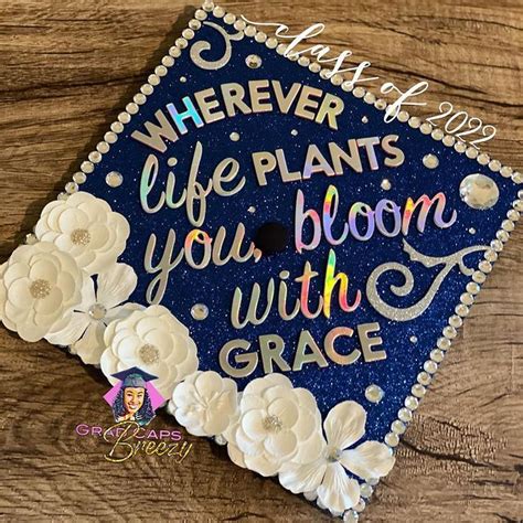 Graduation Cap Decoration Ideas For Girls 2022