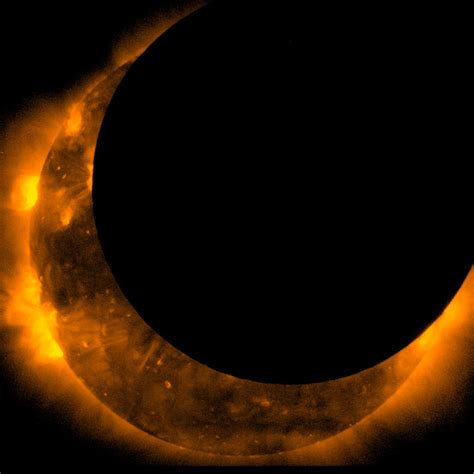 real eclipse from space Archives - Universe Today