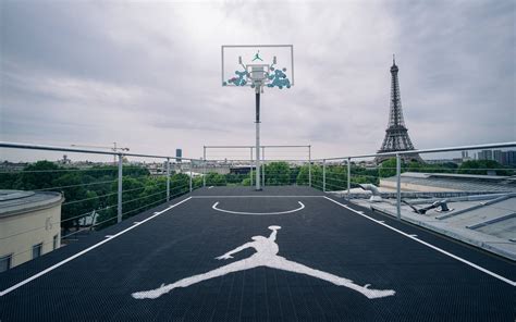 Download Jordan Paris Basketball Court Wallpaper | Wallpapers.com