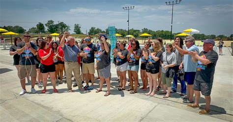 Excelsior Springs Community Center Unveils 'Amazing' Outdoor Aquatic Oasis - Excelsior Citizen