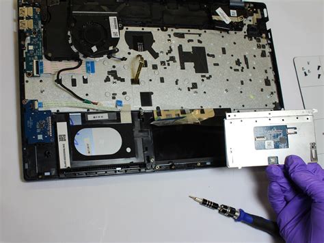 HP Pavilion 15-ca2073cl Touchpad Replacement - iFixit Repair Guide