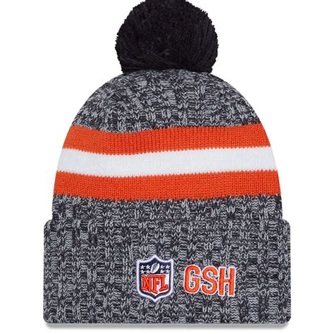 Men's New Era Navy Chicago Bears 2023 Sideline Cuffed Knit Hat With Po ...