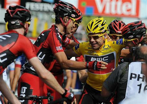 Cadel Evans atop the Tour de France podium