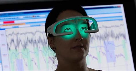 Sleep glasses help teenagers see the light – News