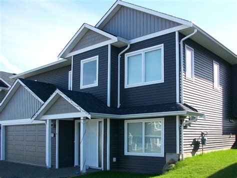 Manor Vinyl Siding - Exterior - Other - by Kaycan | Houzz