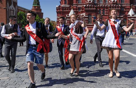 Russian Schoolchildren Mark Graduation With 'Last Bell' Celebrations ...