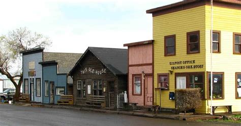 Shaniko Oregon Ghost Town: How to Plan a Visit and What to Expect