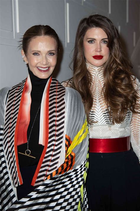 Lynda Carter, 72, and Lookalike Daughter Jessica Altman at Paris Fashion Week (PHOTOS)