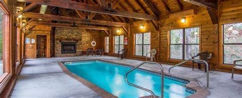 Pigeon Forge - Private Heated Indoor Swimming Pool Cabin