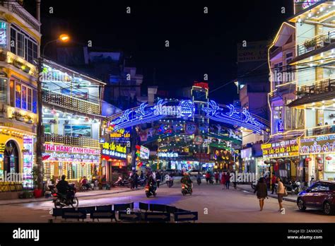 Sapa, Vietnam, Oct 09, 2018. Sapa city at night. Shop and restaurant ...