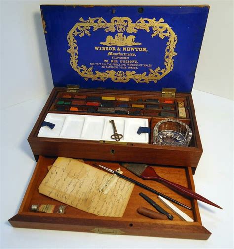 Winsor & Newton vintage watercolour set | Painted boxes, Winsor and newton watercolor ...