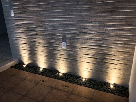 Iluminación de exteriores e interiores | homify | Iluminación de patio exterior, Iluminación de ...