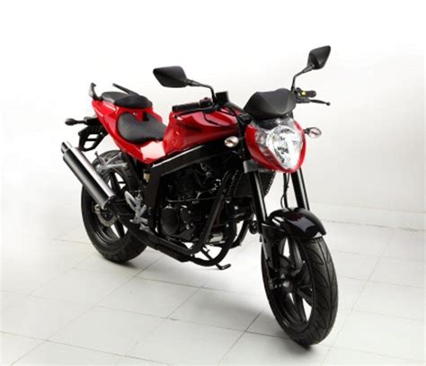 2014 Hyosung GT 250 Review - Top Speed