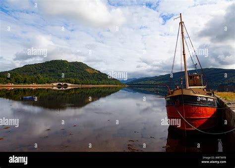 The Vital Spark, Inveraray, Loch Fyne, Argyll & Bute, Scotland, UK - Clyde Puffer & Inveraray ...