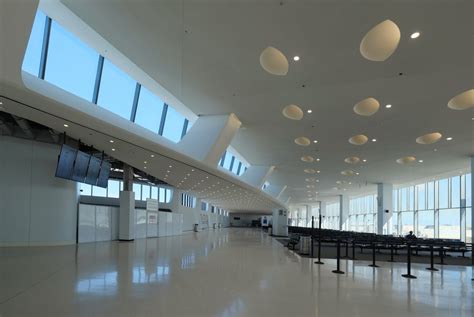 A Look Inside the Newly Complete Terminal 5 Expansion at O'Hare International Airport - Chicago ...