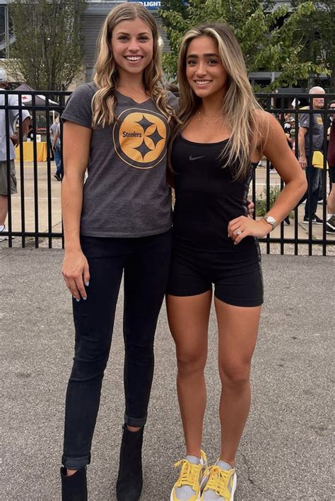 Kenny Pickett’s fiancée, Amy Paternoster, hangs with TJ Watt’s wife during Steelers opener