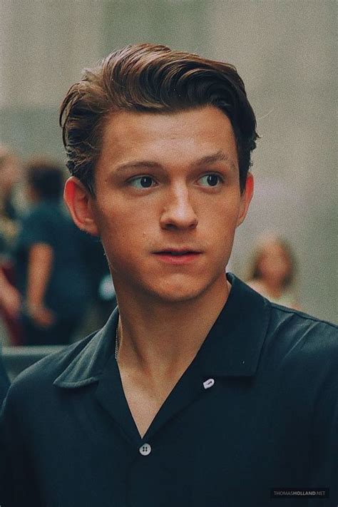 Pin on Peter Parker ( Tom Holland)