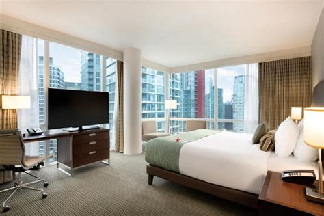 Coast Coal Harbour Vancouver Hotel by APA, Vancouver (updated prices 2024)