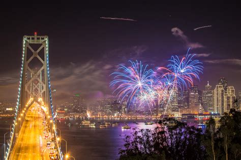 San Francisco fireworks by alierturk on DeviantArt